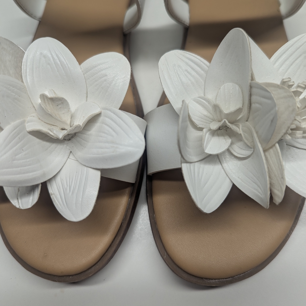 Cat & Jack White Floral Sandals